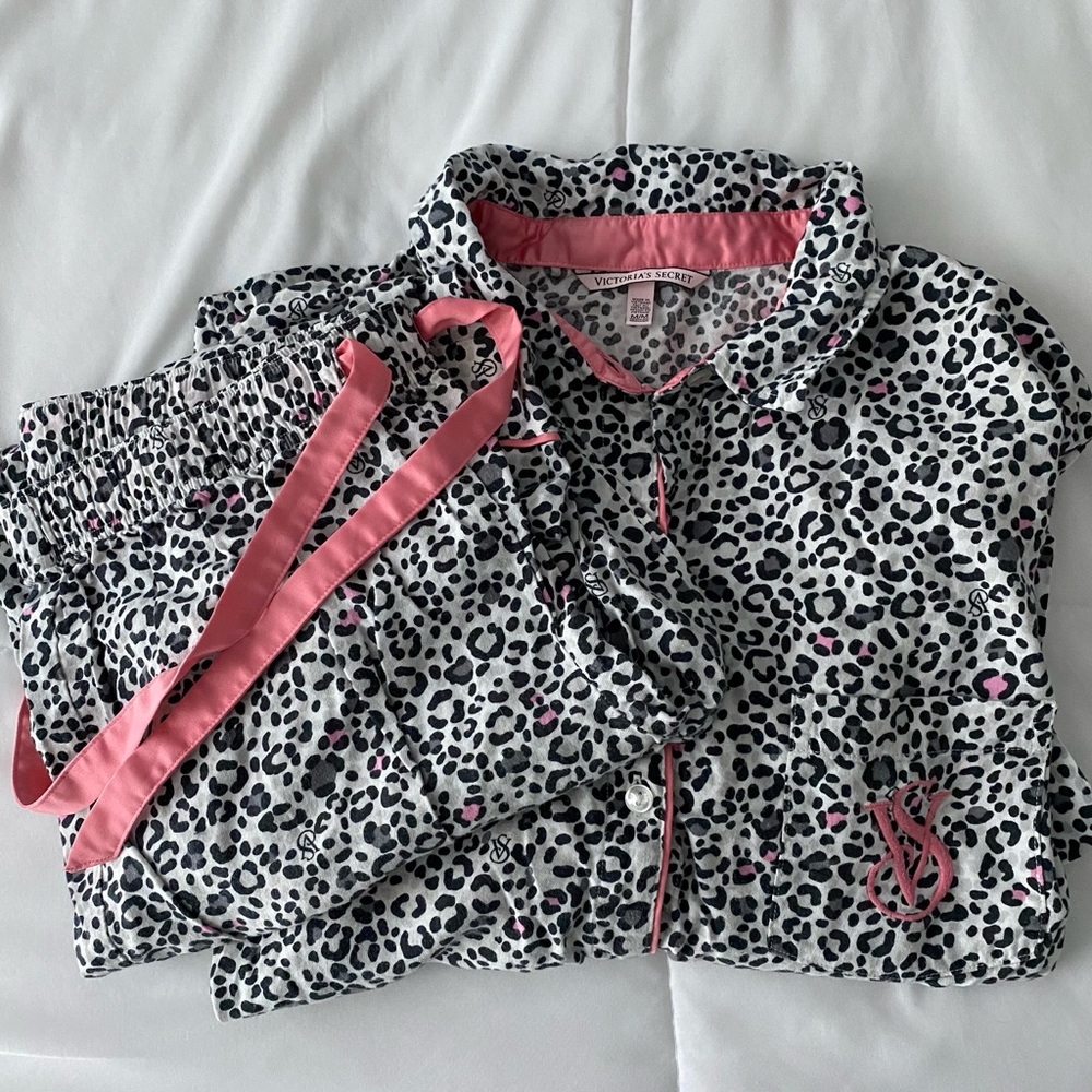 Cheetah Victoria’s Secret Pajama Set